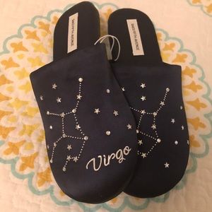 Virgo Saks slippers